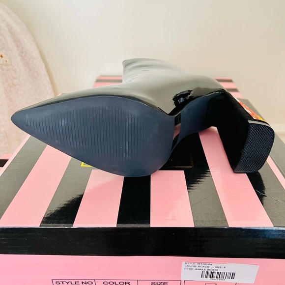 NIB Dolls Kill Lady GoDiva Excited Enough Patent Faux Leather Ankle Boo… - Picture 9 of 13